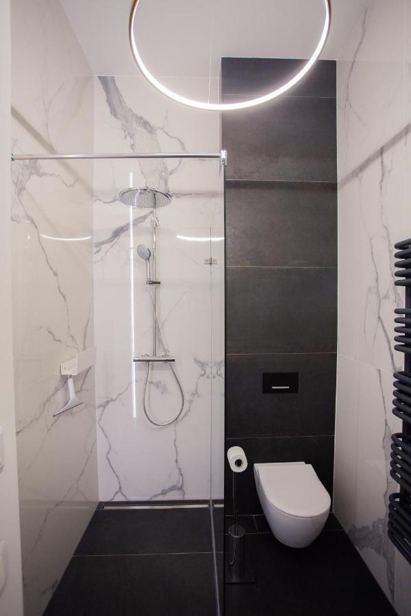 Apartamento Real Deluxe Next To Danube Budapest Exterior foto